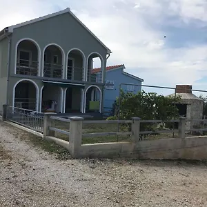 https://apartment-misic-rtina.hotelinzadar.com