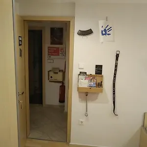 https://michoart.hotels-in-ljubljana.com